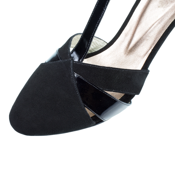 Ref 272 black suede and black patent leather.